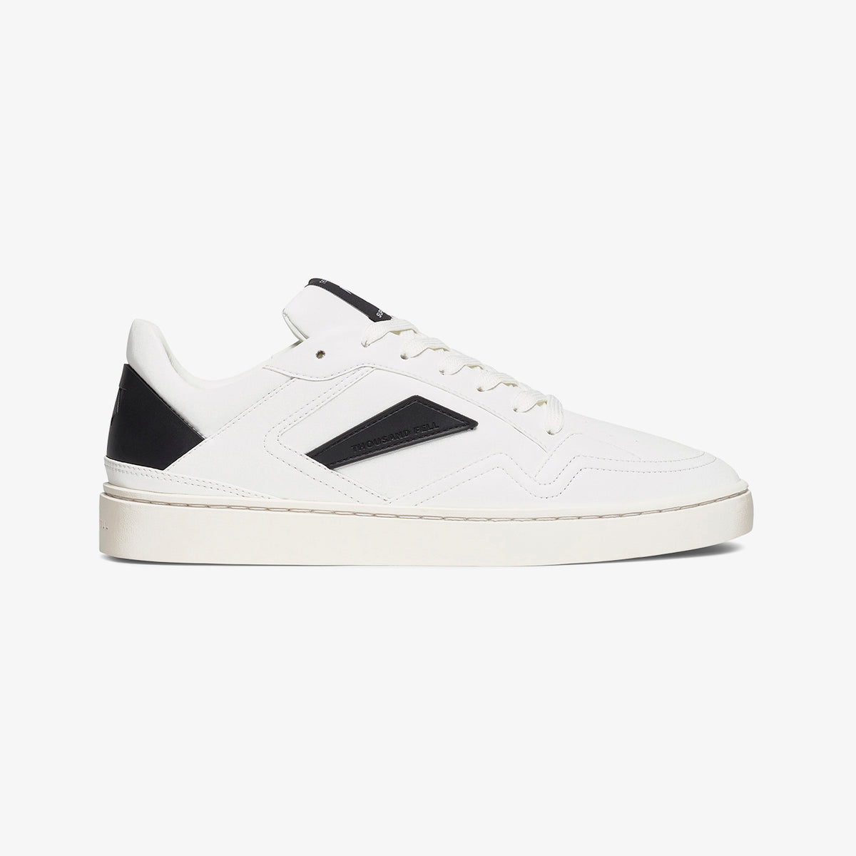 Men's Court in White-Black | Vegan Sneakers - Thousand Fell