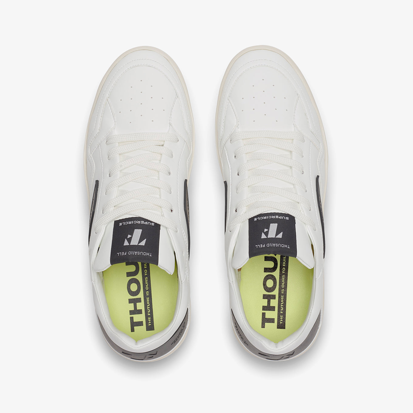 Women's Court in White/Black | Stain-Proof & Sustainable